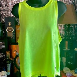 NWOT New Balance mesh workout tank size Medium
